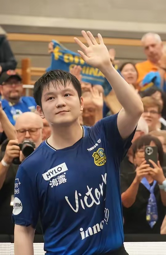 展示其软硬 展示其软硬