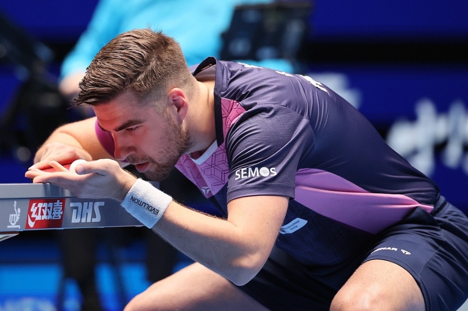 轻微的假动 轻微的假动